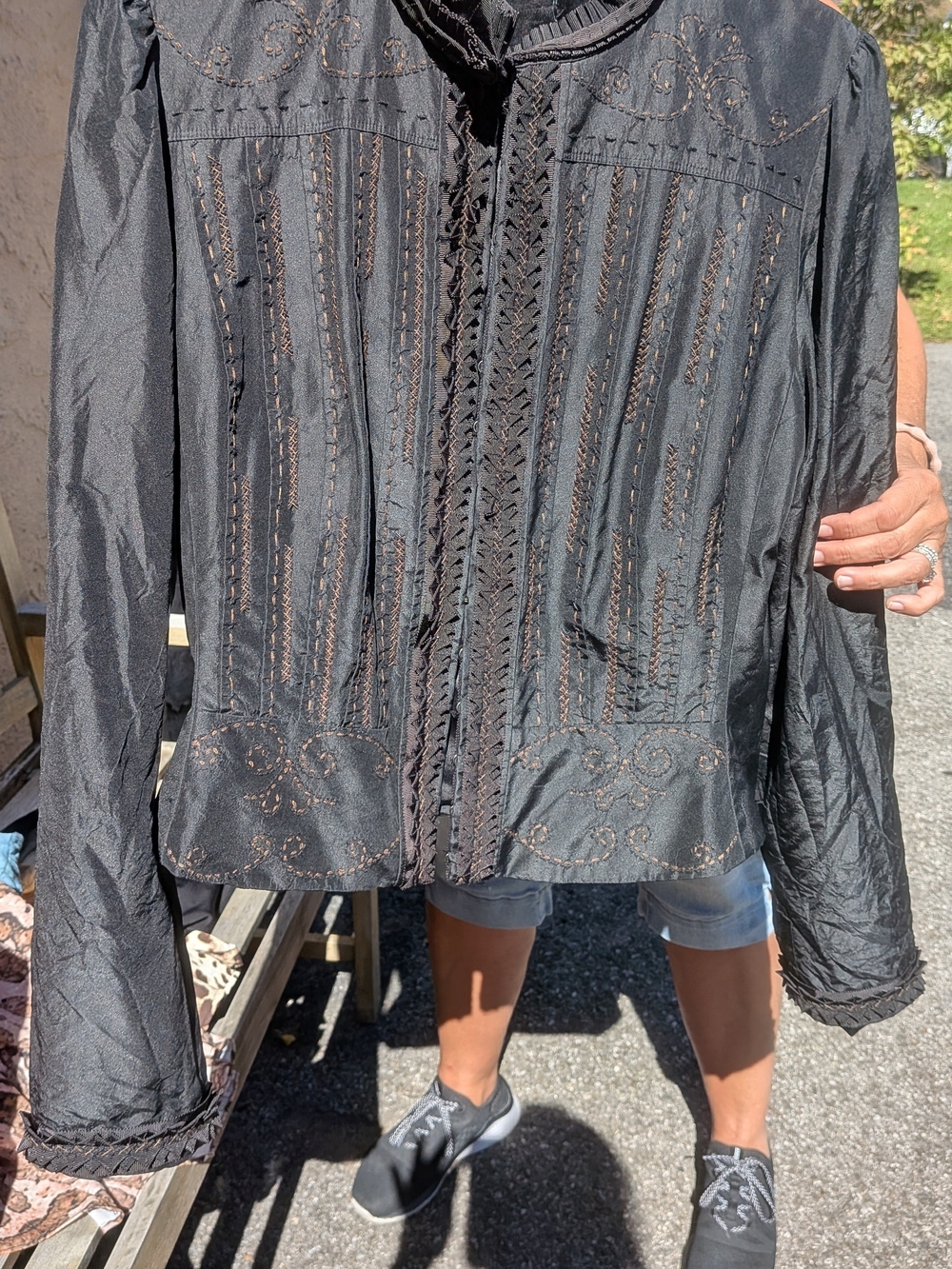 Elie Tahari Black Embroidered Bodice Jacket
